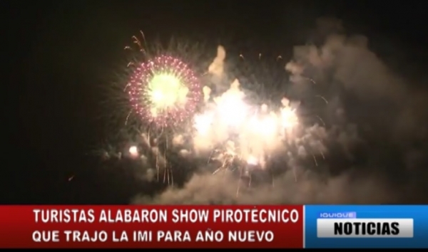 TURISTAS ALABARON SHOW PIROT&Eacute;CNICO QUE TRAJO LA IMI PARA A&Ntilde;O NUEVO
