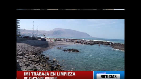 IMI TRABAJA EN LIMPIEZA DE PLAYAS DE IQUIQUE
