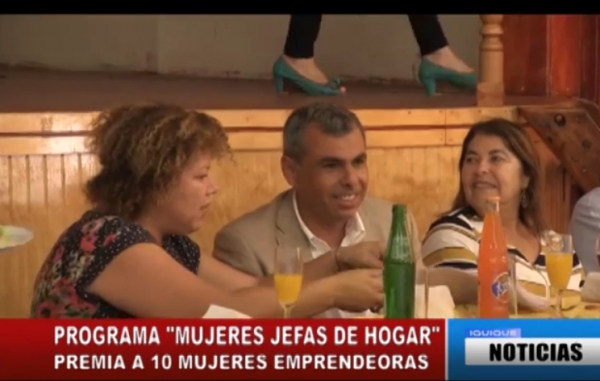 PROGRAMA "MUJERES JEFAS DE HOGAR" PREMIA A 10 MUJERES EMPRENDEDORAS
