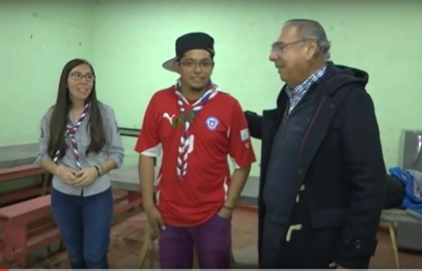 GRUPO DE GU&Iacute;AS Y SCOUT MAFEKING COLABOR&Oacute; A IMI EN LA REPARTICI&Oacute;N DE NYLON