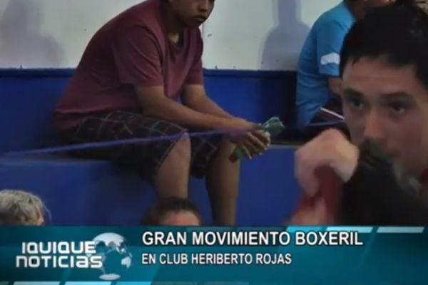 GRAN MOVIMIENTO BOXERIL EN CLUB HERIBERTO ROJAS