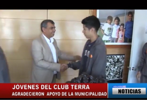 J&Oacute;VENES DEL CLUB TERRA AGRADECIERON APOYO DE LA MUNICIPALIDAD