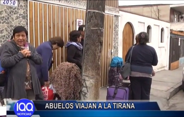 ABUELOS VIAJAN A LA TIRANA